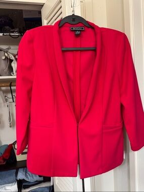 NYCC Open-Front Women's Blazer in Bright Pink